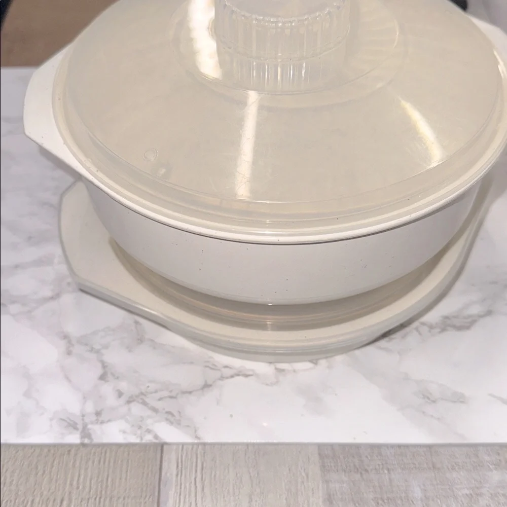 Vintage microwave plates